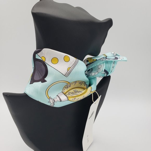 Champur Glamorous Novelty Print Silk Neck Scarf Pastel Blue - Picture 10 of 11